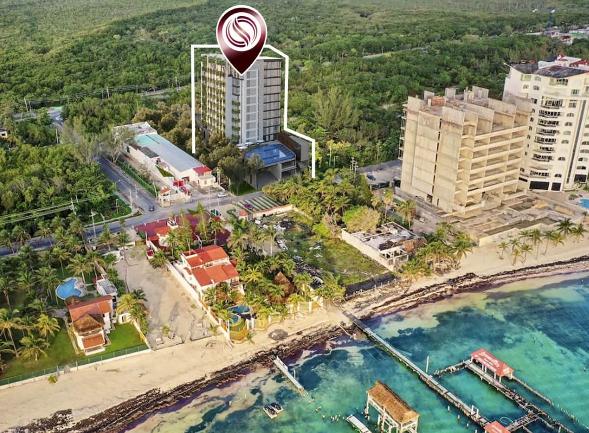 Amplio departamento de lujo en el centro de Cancún, con amenidades: spa, alberca, salon de belleza, club de niños.