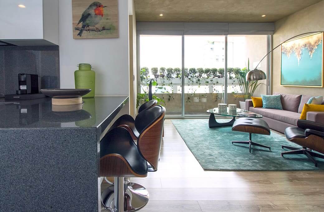 Penthouse con terraza semi techada de 52 m2, 4 estacionamientos, alberca con carril de nado, gimnasio, area de juegos, areas verdes, en vent