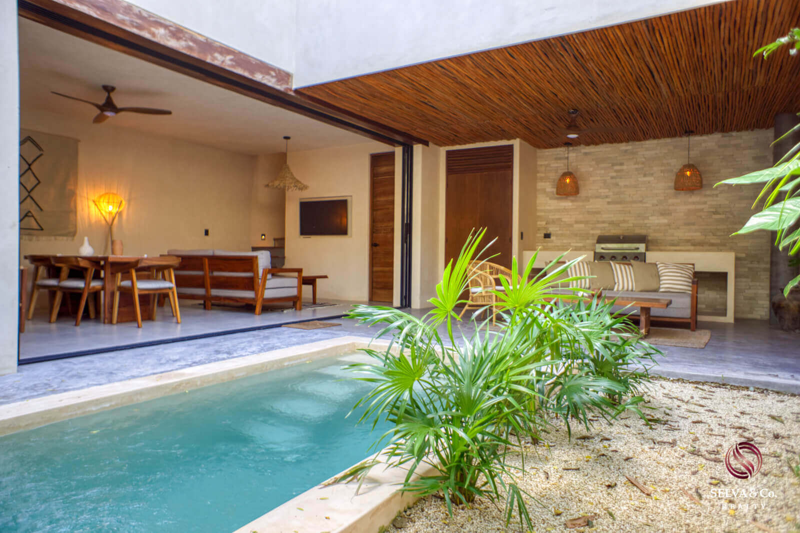 House in Tulum with jungle and ecological touch.