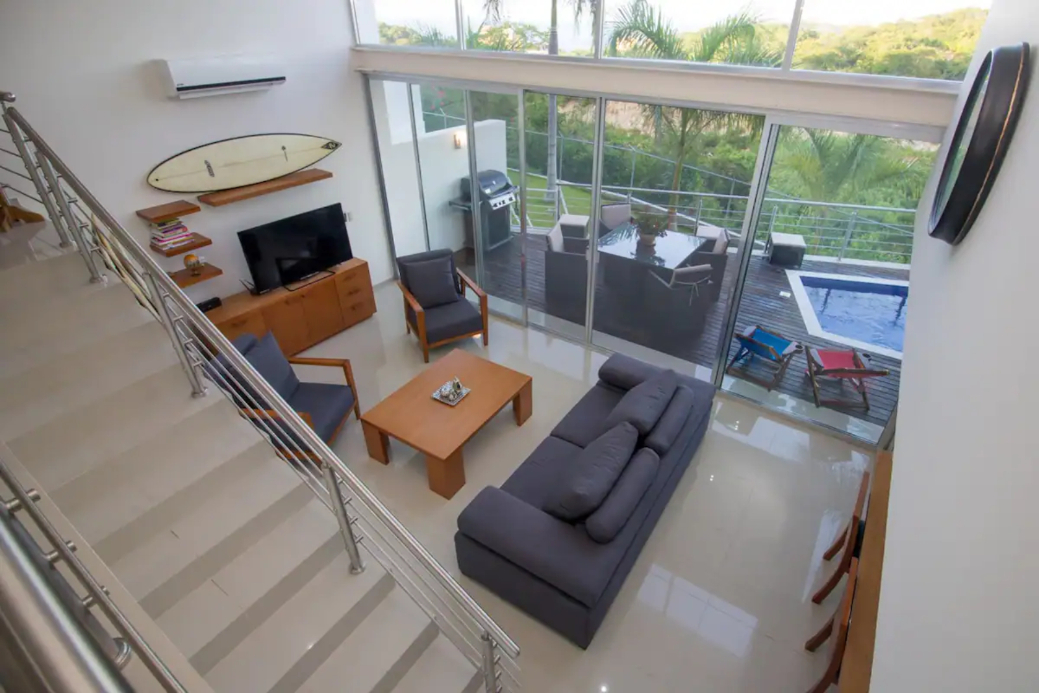 Apartment with breakfast bar, 2 pools in common area, for sale, Fifth Avenue, Huatulco.