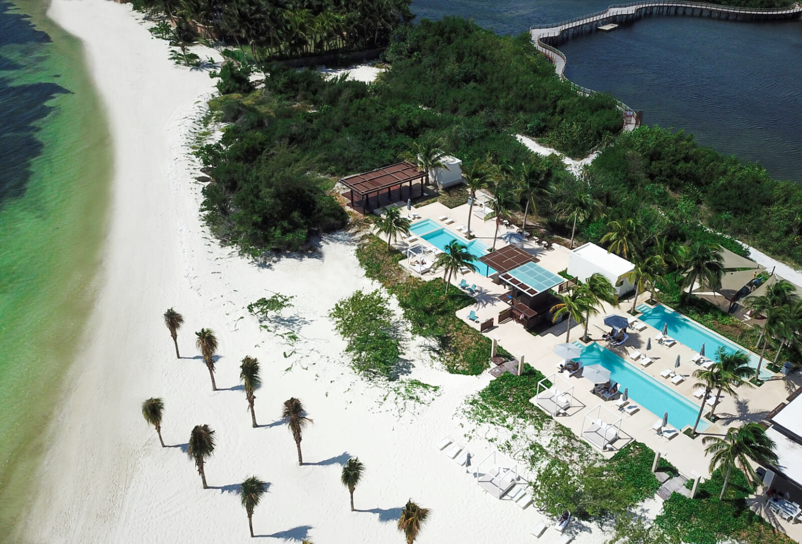 Beachfront Condominium with beach club, pre-construction, for sale Cancun