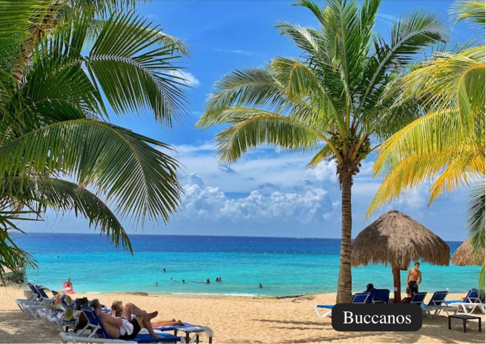 Beachfront condo, hotel services, dock, tennis court, jacuzzi, beach club, room service, concierge and more for sale in Cozumel