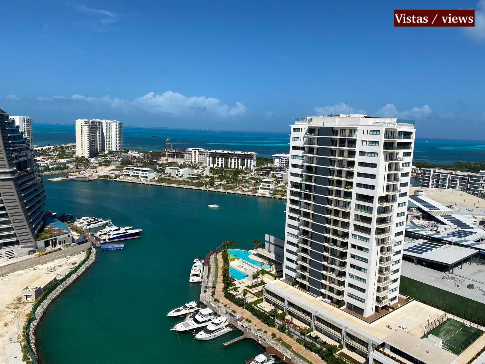 Departamento frente al mar con club de playa, terraza vista al mar, pre-construcción venta Cancun