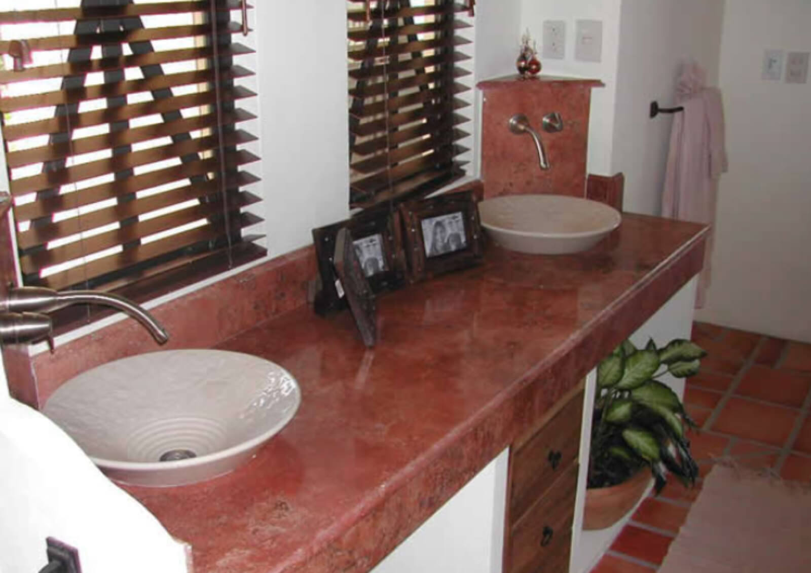 Ocean view house with garden and private pool, rustic design for sale in Residencial Conejos, Huatulco.