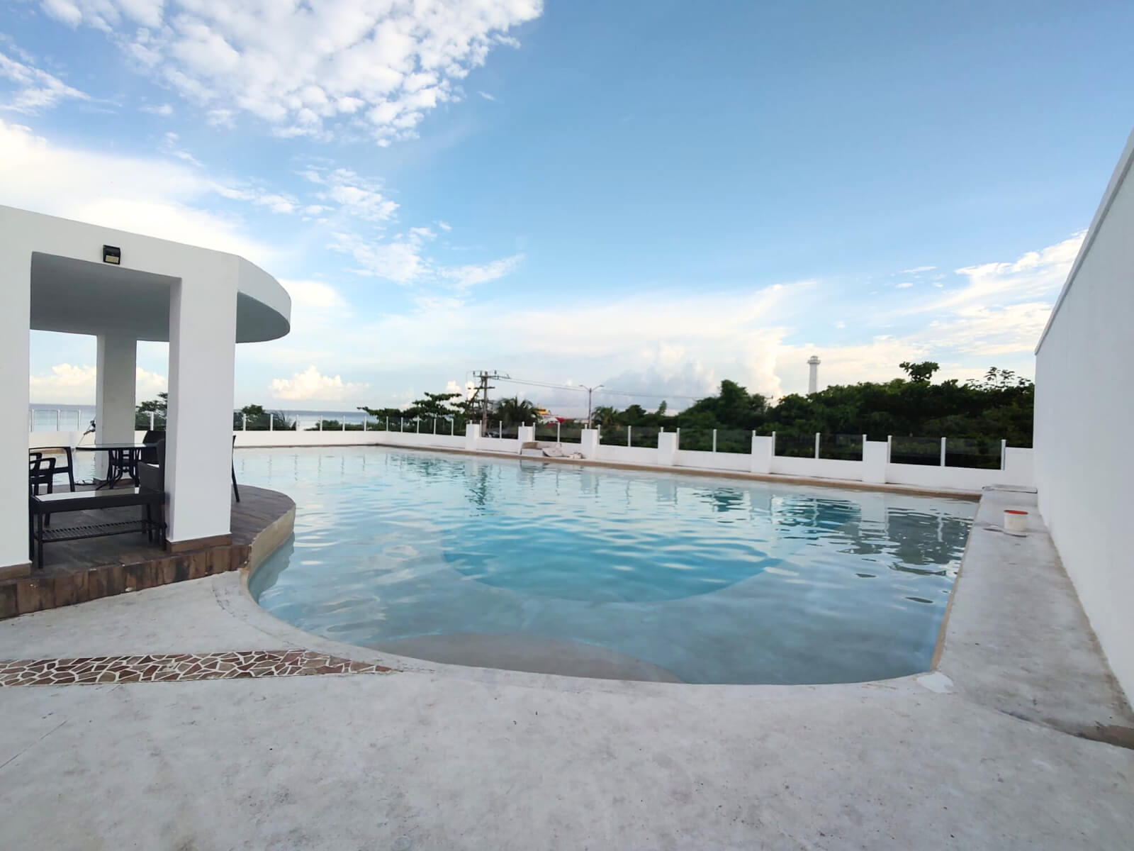 Beachfront apartment with rooftop and private pool for sale in Cozumel