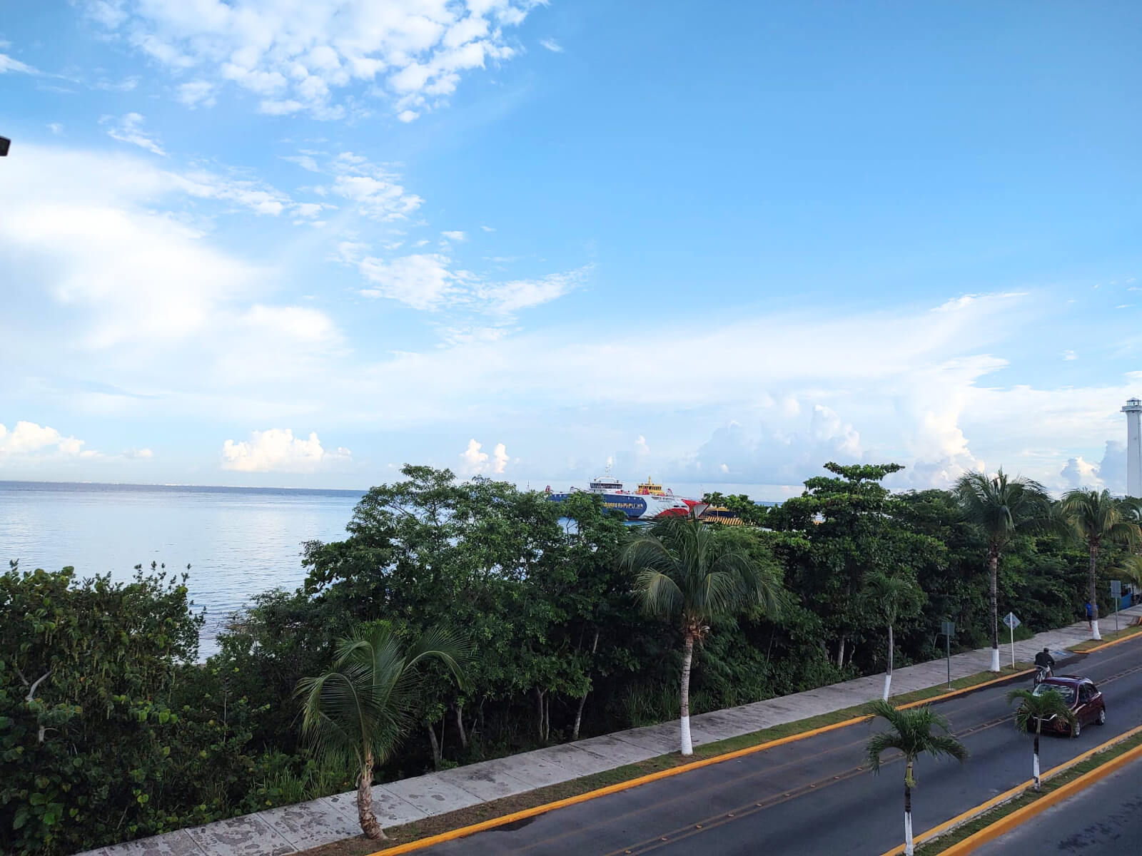 Apartamento vista al mar, amenidades de hotel venta Zona Hotelera Sur Cozu