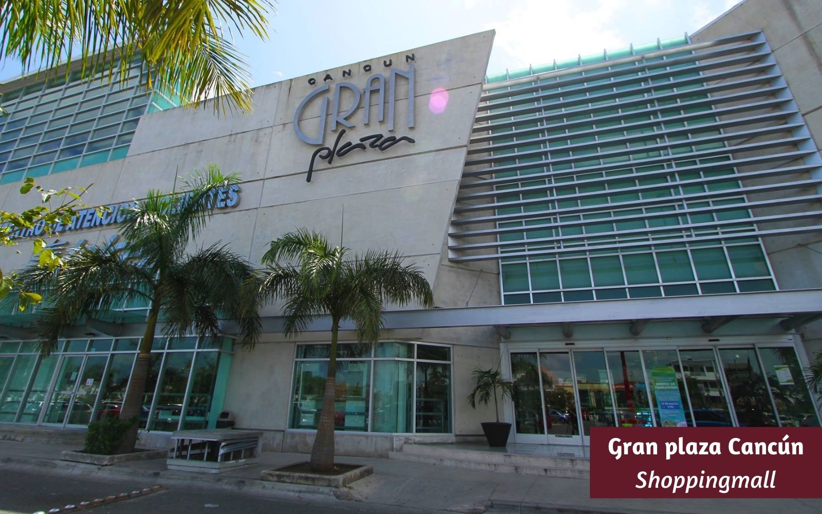 Casa con alberca privada, techos altos, en venta Residencial Aqua, Cancún