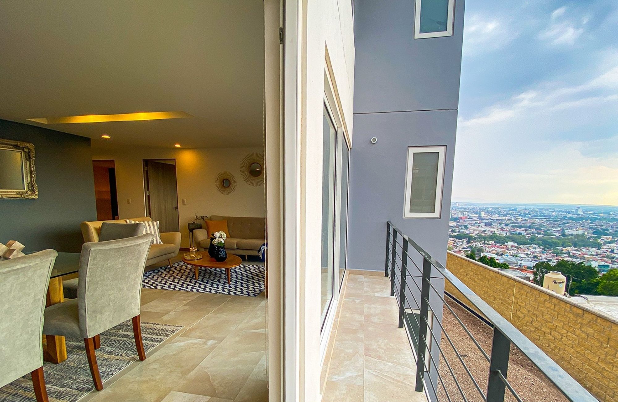Apartment with terrace, laundry room, pool, gym, pre-construction, Zibata, Querétaro.