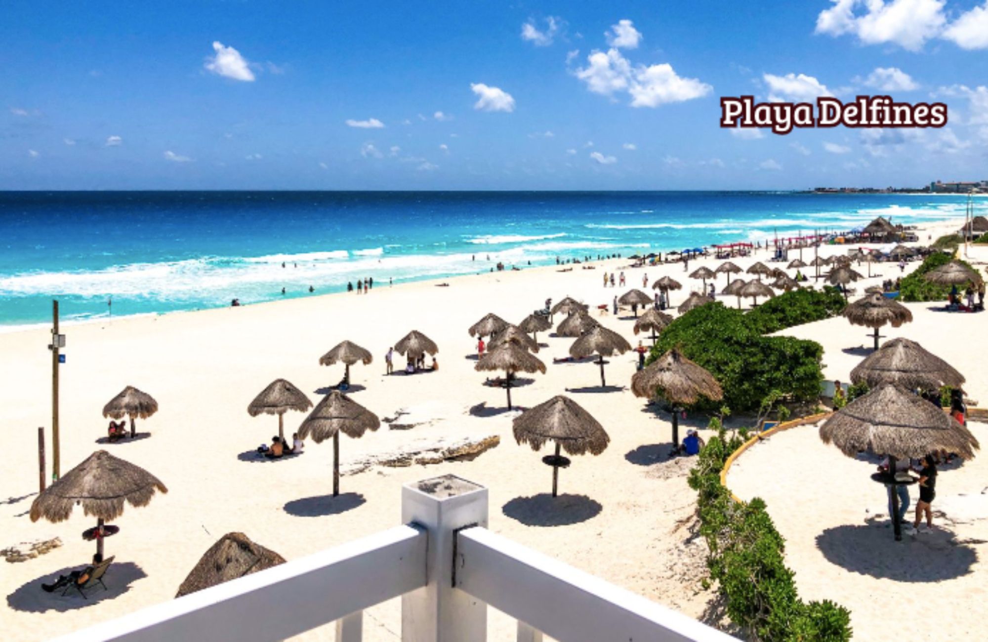 DCA242-1 Apartment with terrace jacuzzi, pool overlooking the lagoon for sale Cancun.