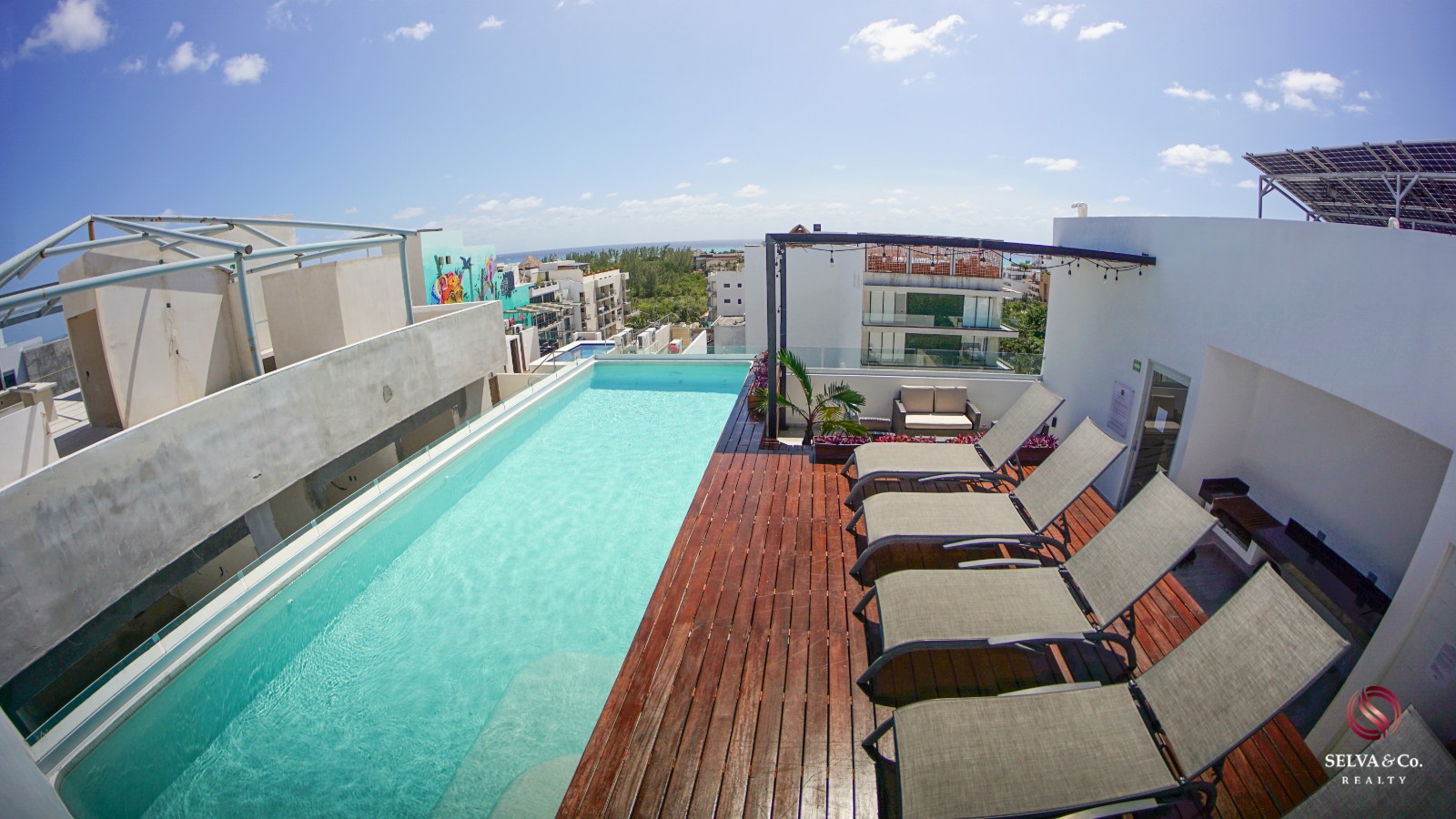 Condominio a  a 190 metros de la playa, vista al mar desde el rooftop, pasos de la Quinta avenida, en hotel boutique con room service.