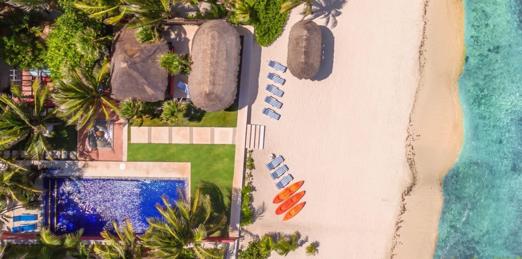 Luxury Beachfront villa on beautiful Soliman Bay.