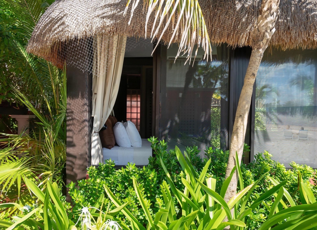 Luxury Beachfront villa on beautiful Soliman Bay.