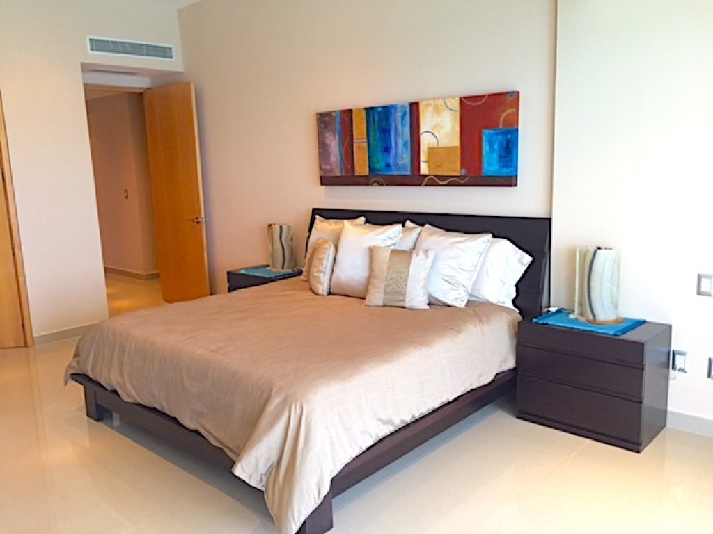 3-bedroom condo with ocean and marina views, with amenities: infinity pool, spa, gym, lounge area, meeting room, lobby