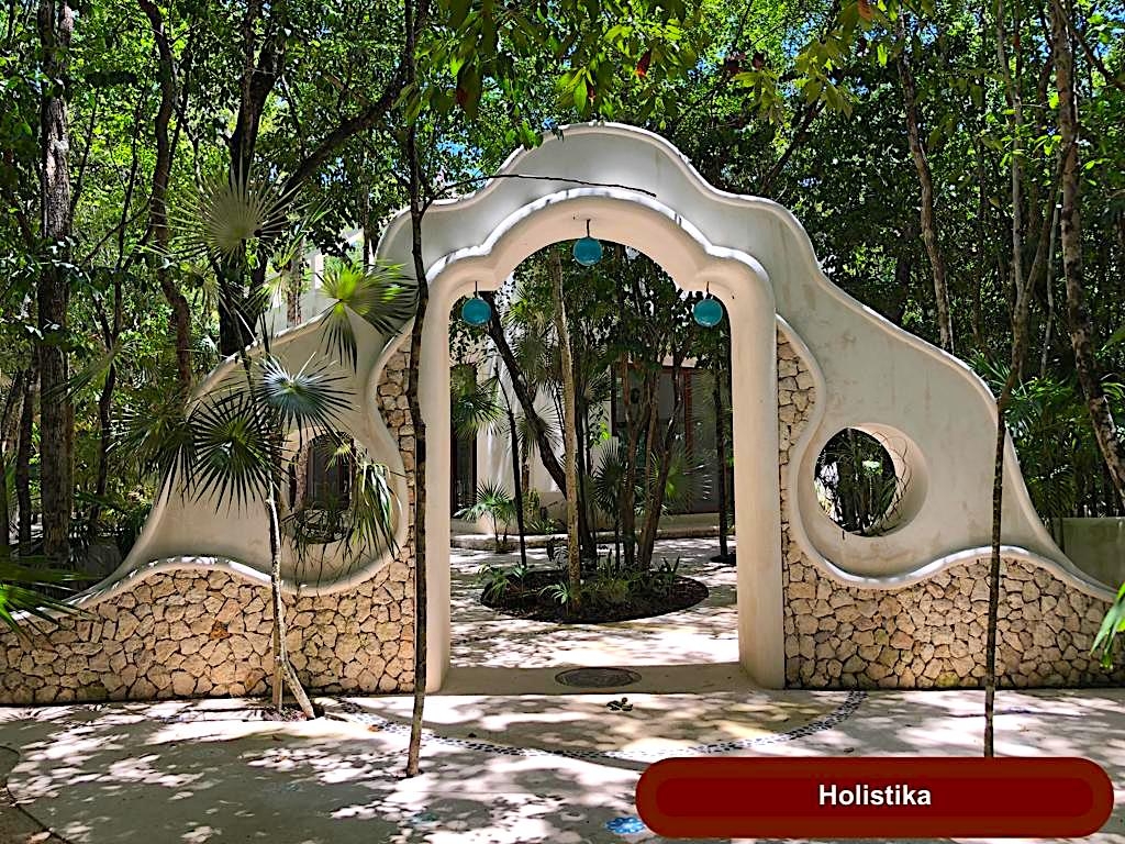 2 bedroom house with private pool in Tulum for sale