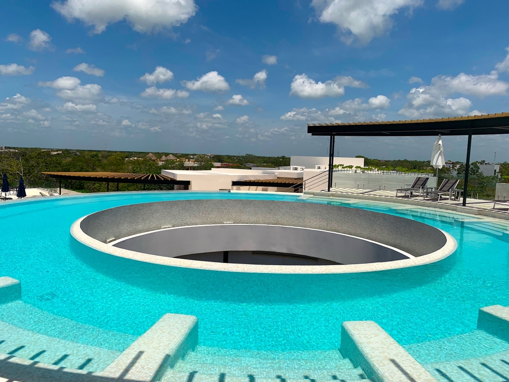 Penthouse with rooftop adult pool and bar, barbecue area, family pool, spa, co-working, gym, pre-construction for sale, Aldea Zama, Tulum