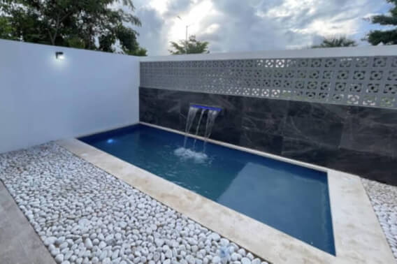 Casa con alberca privada, con vistas verdes, Casa club alberca con carril de nado entre otras amenidades, venta, Cancun