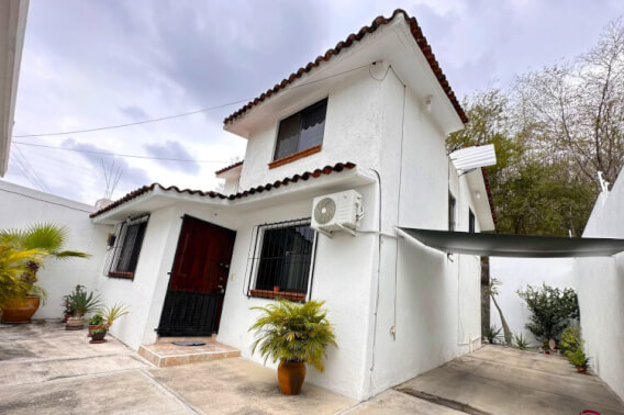 Duplex house (2 apartments) for sale in Sector K, Huatulco.