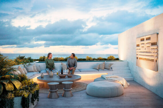 Penthouse frente al mar, con alberca privada, terraza de 78 m2 con vista al mar, alberca para adultos y niños, cava, sky lounge, gimnasio y